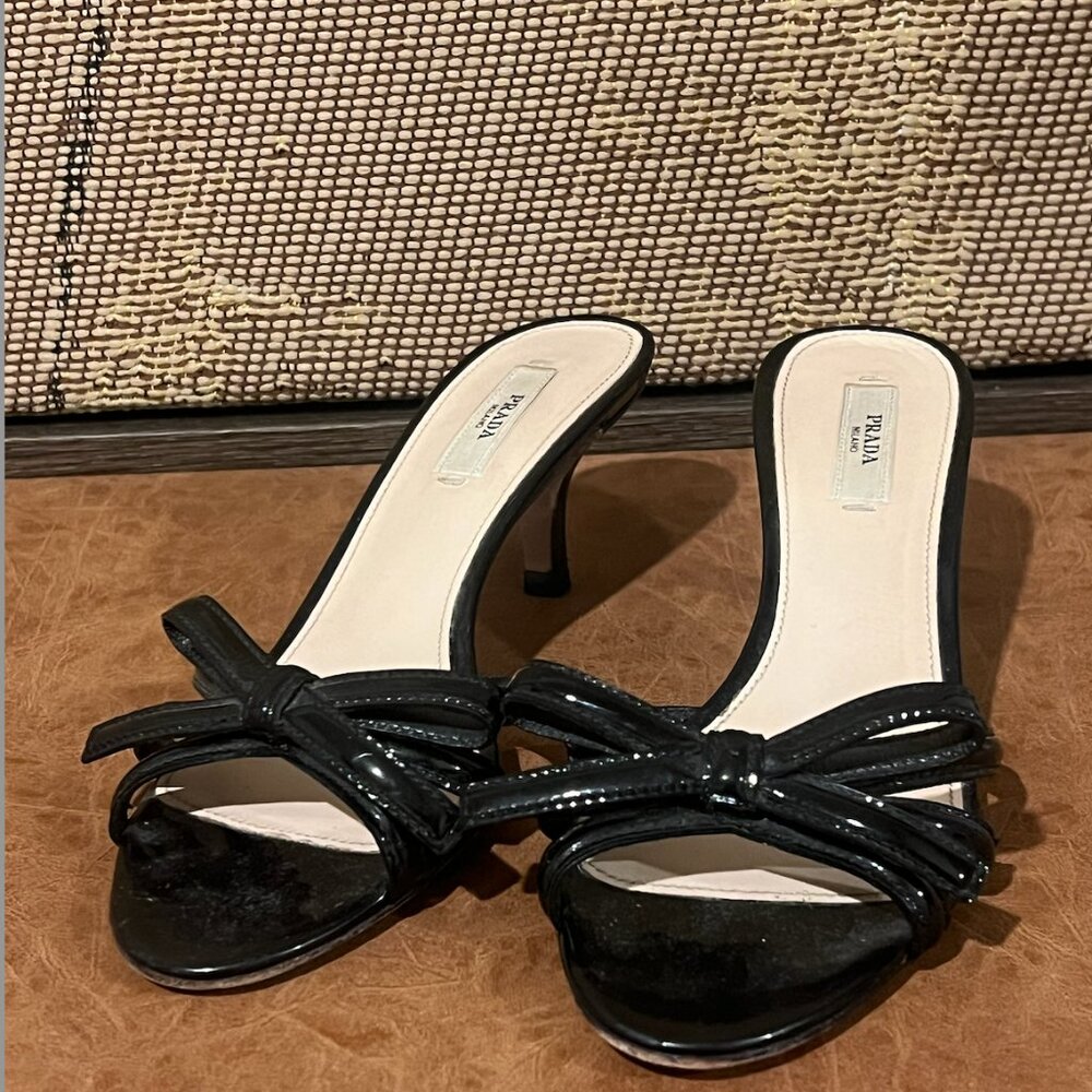 PRADA Strappy low kitten heel in black (worn and loved)